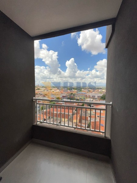 Apartamento à venda e aluguel com 2 quartos, 63m² - Foto 12