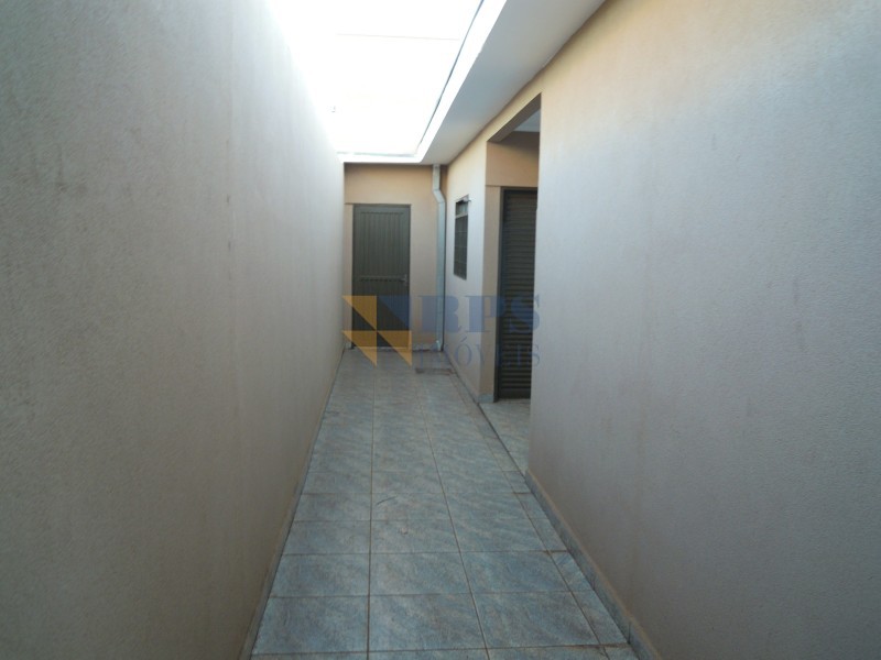 Casa à venda com 2 quartos, 100m² - Foto 20