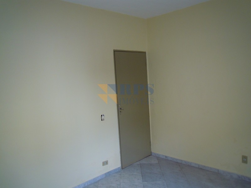 Casa para alugar com 2 quartos, 110m² - Foto 22