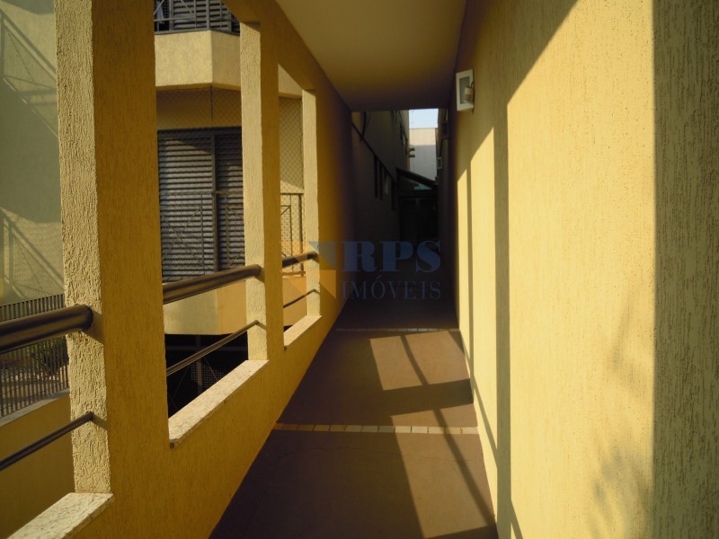 Apartamento à venda com 3 quartos, 94m² - Foto 4