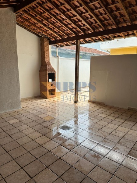 Casa à venda com 4 quartos, 232m² - Foto 18