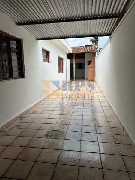 Casa à venda com 4 quartos, 232m² - Foto 15