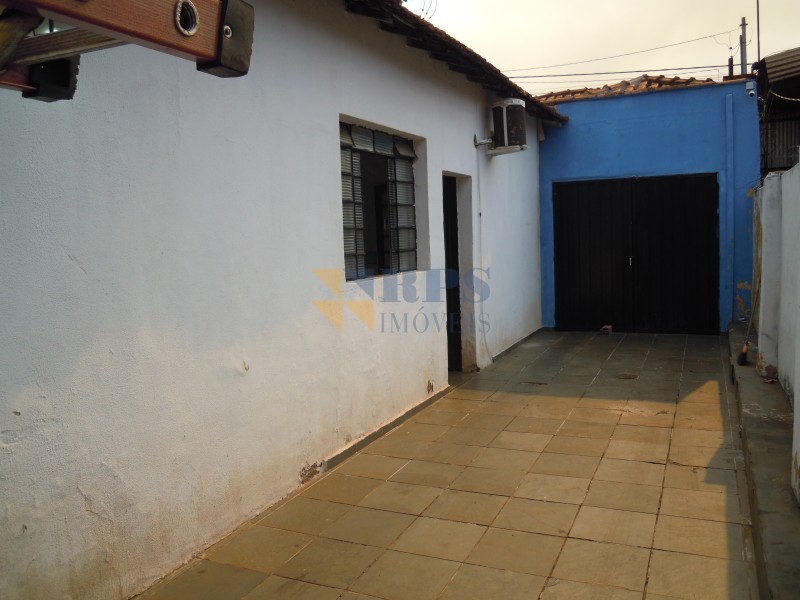 Casa à venda com 3 quartos, 280m² - Foto 27