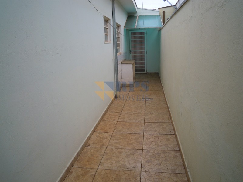 Casa à venda com 4 quartos, 154m² - Foto 29