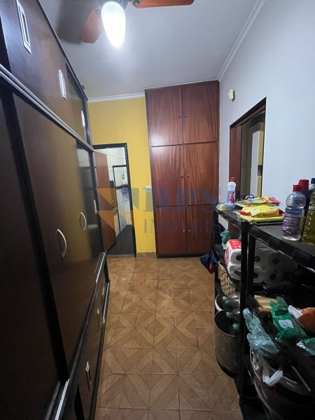 Casa à venda com 2 quartos, 133m² - Foto 11