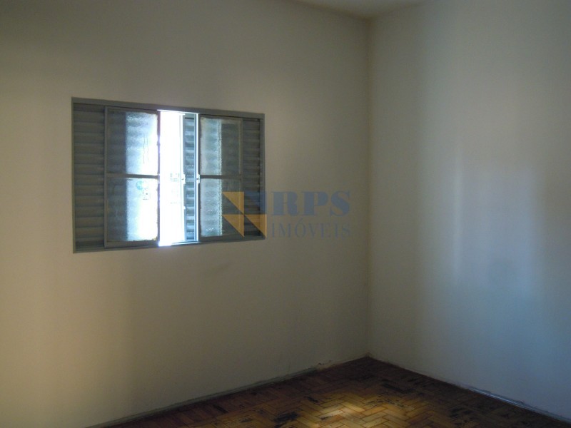 Casa para alugar com 2 quartos, 70m² - Foto 8