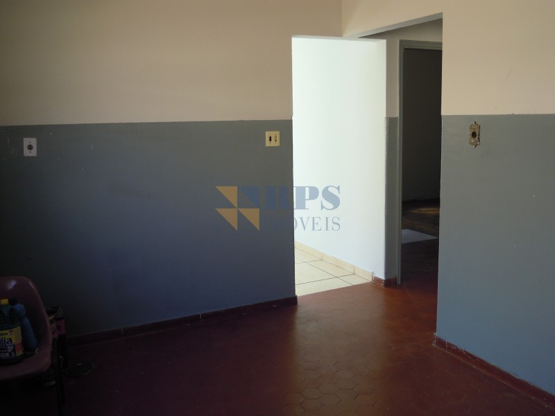 Casa para alugar com 2 quartos, 70m² - Foto 16