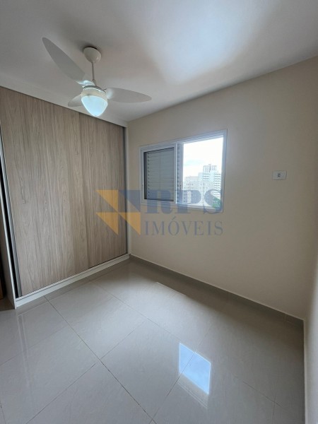 Apartamento para alugar com 2 quartos, 71m² - Foto 14