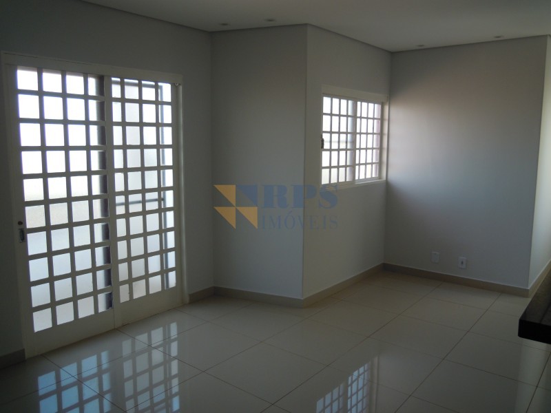 Apartamento à venda com 2 quartos, 72m² - Foto 4