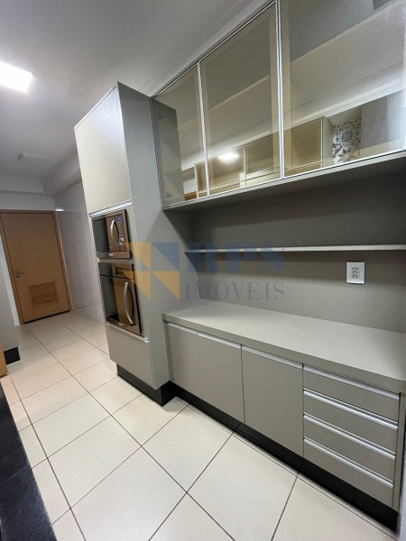 Apartamento para alugar com 3 quartos, 124m² - Foto 29