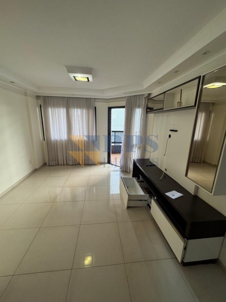 Apartamento para alugar com 3 quartos, 107m² - Foto 4