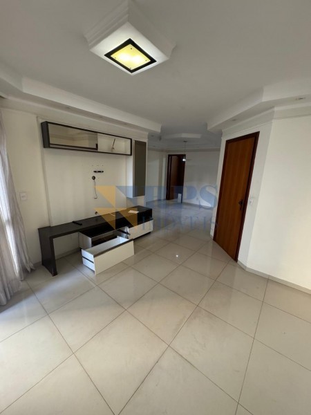 Apartamento para alugar com 3 quartos, 107m² - Foto 5