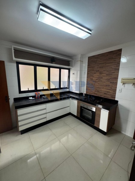 Apartamento para alugar com 3 quartos, 107m² - Foto 19