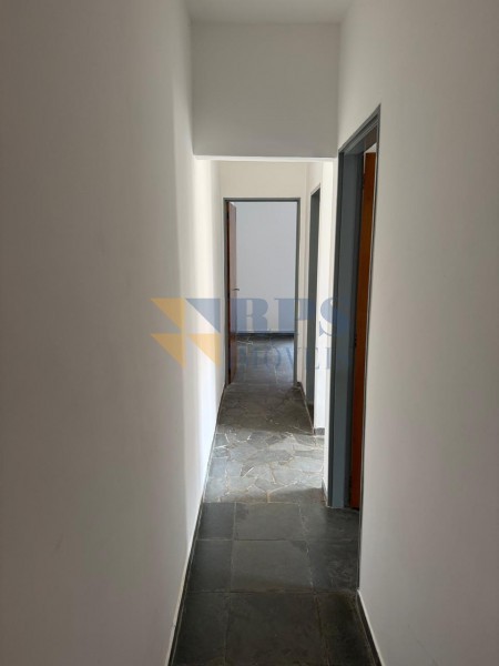 Casa para alugar com 2 quartos, 115m² - Foto 11